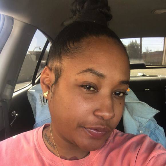 Meet your Posher, Aarone - Picture 1 of 1